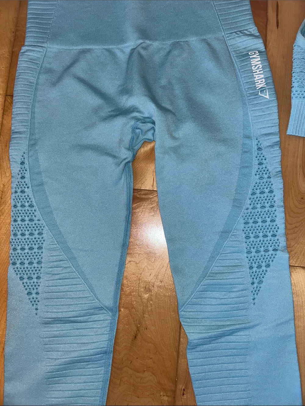 Gymshark Powder Blue Seamless Workout Set - Bra & Leggings - Picture 5 of 6